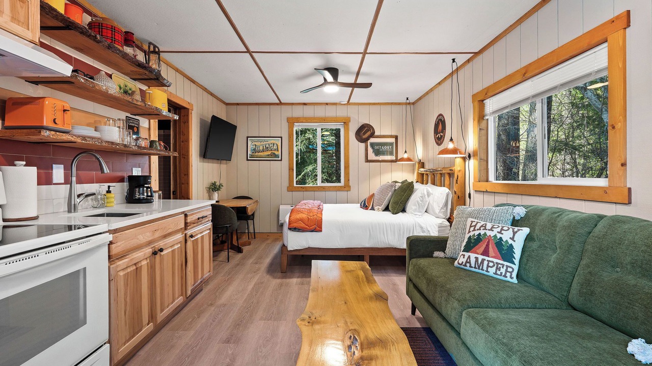 Photo of Bedroom in Martin City