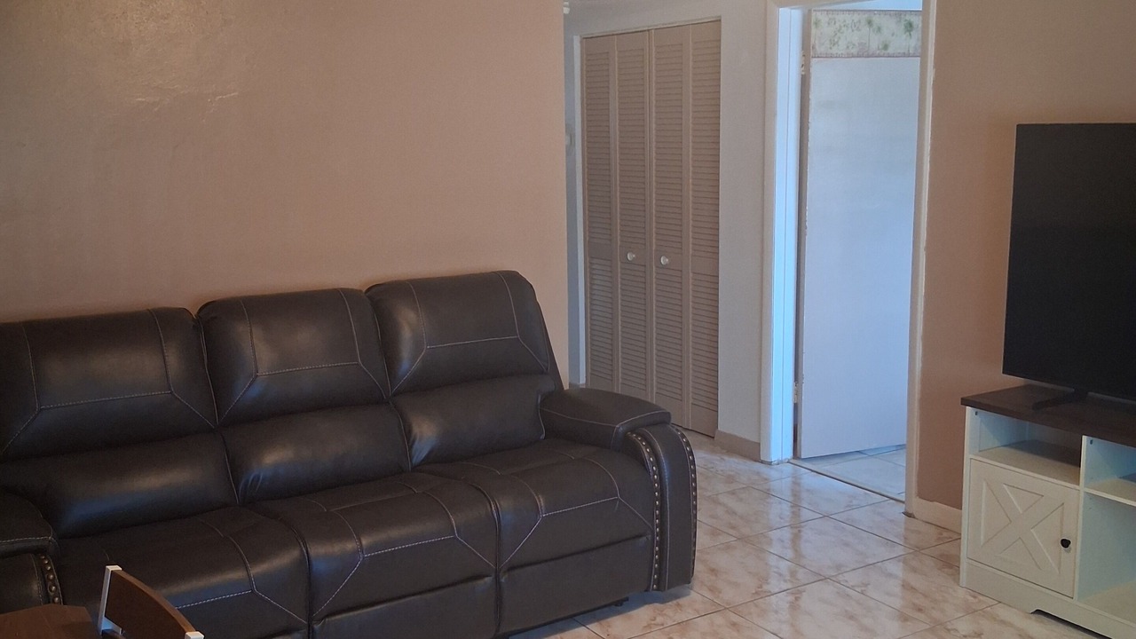 Photo of Livingroom in West Park