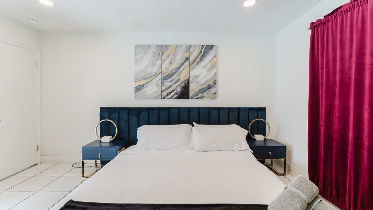 Photo of Bedroom in Pembroke Pines