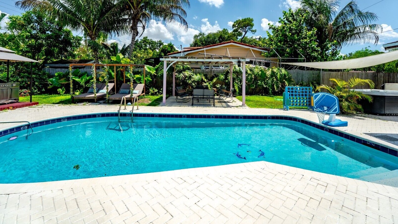 Photo of Outdoor in Pembroke Pines