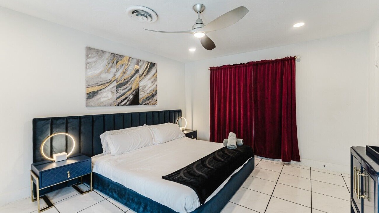 Photo of Bedroom in Pembroke Pines
