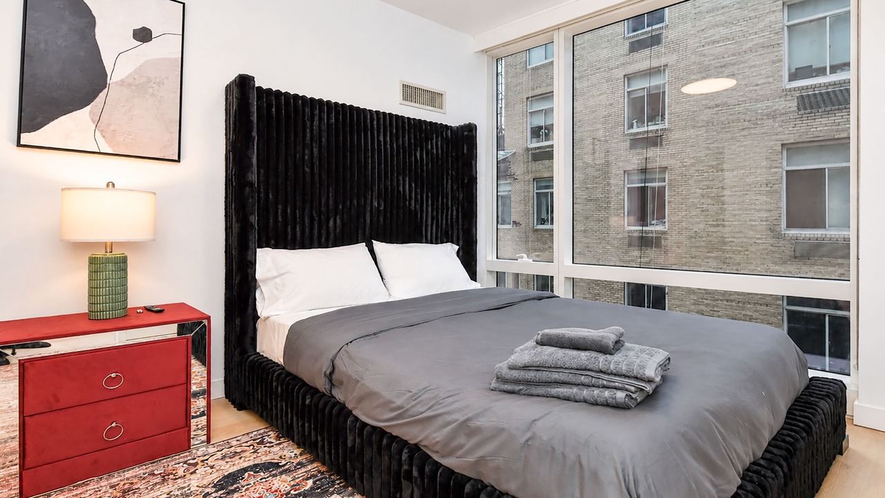 Photo of Bedroom in Financial District