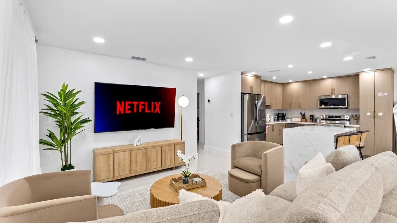 Photo of Livingroom in Lighthouse Point