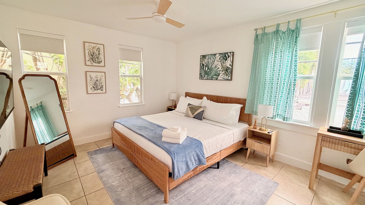 Photo of Bedroom in Colee Hammock