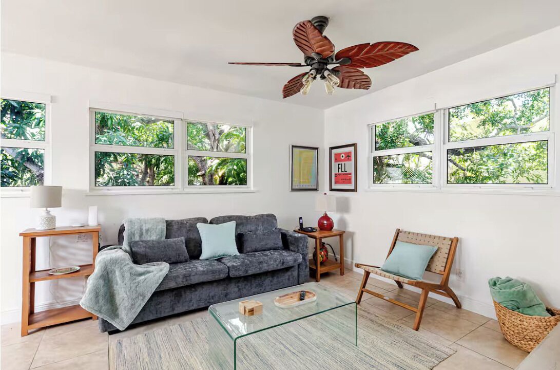 Photo of Livingroom in Colee Hammock
