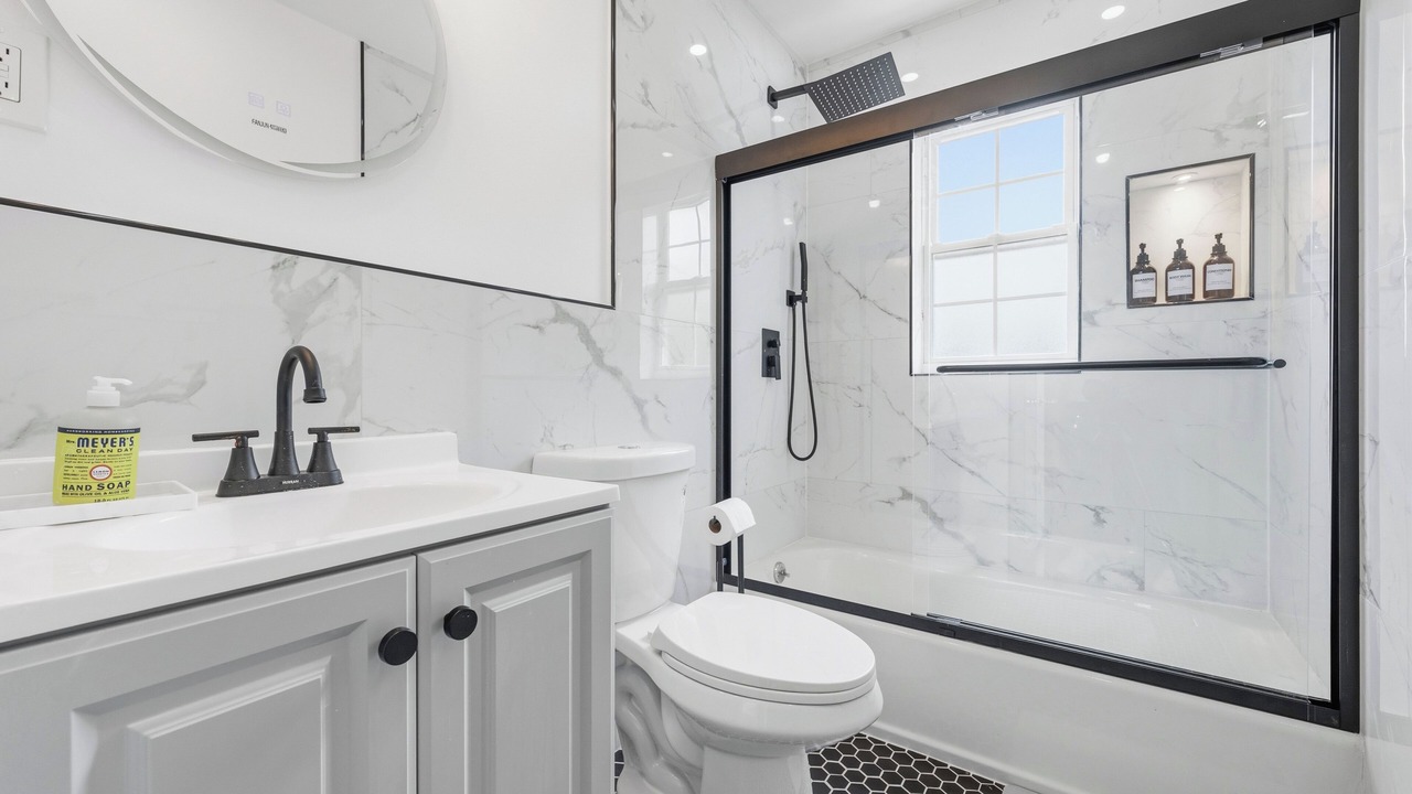 Photo of Bathroom in South Side