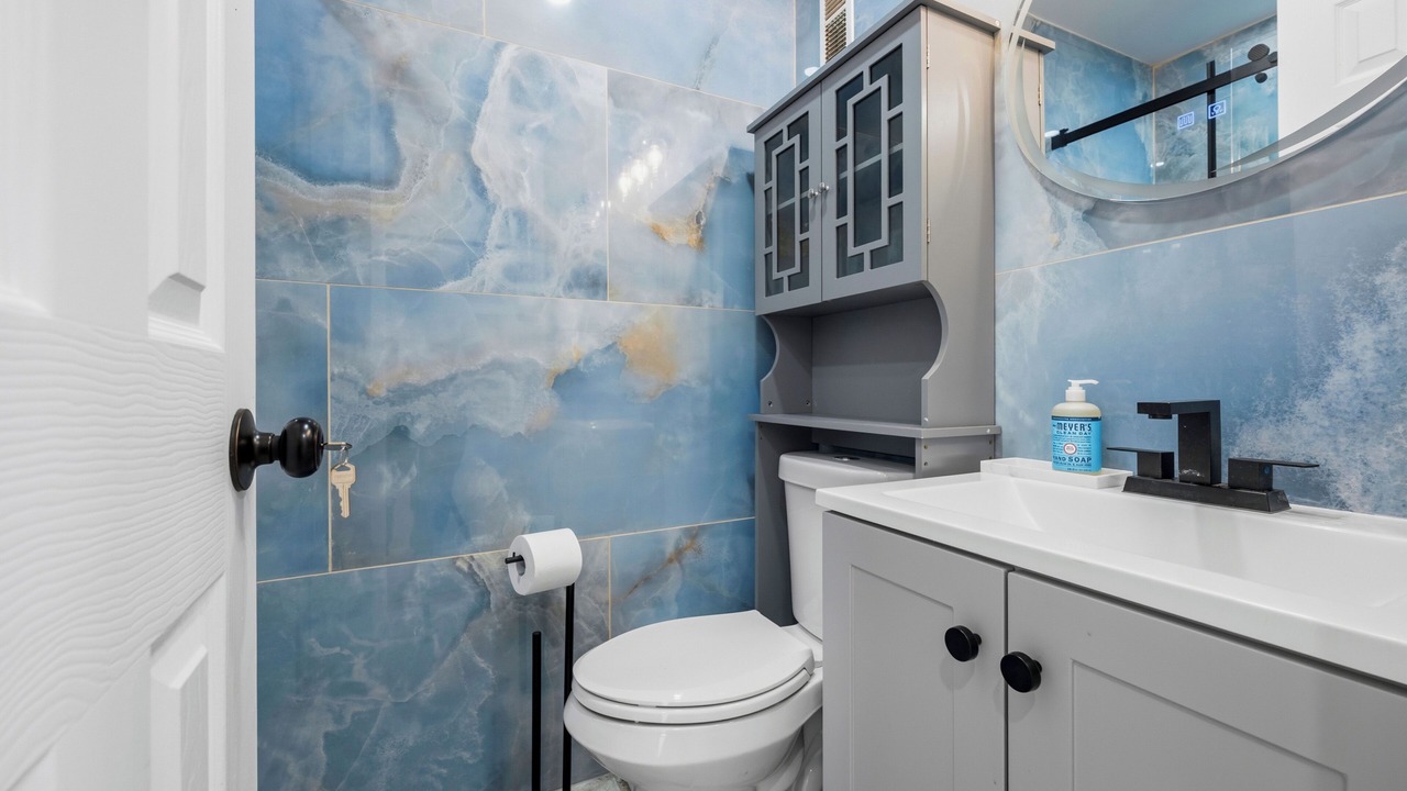 Photo of Bathroom in South Side