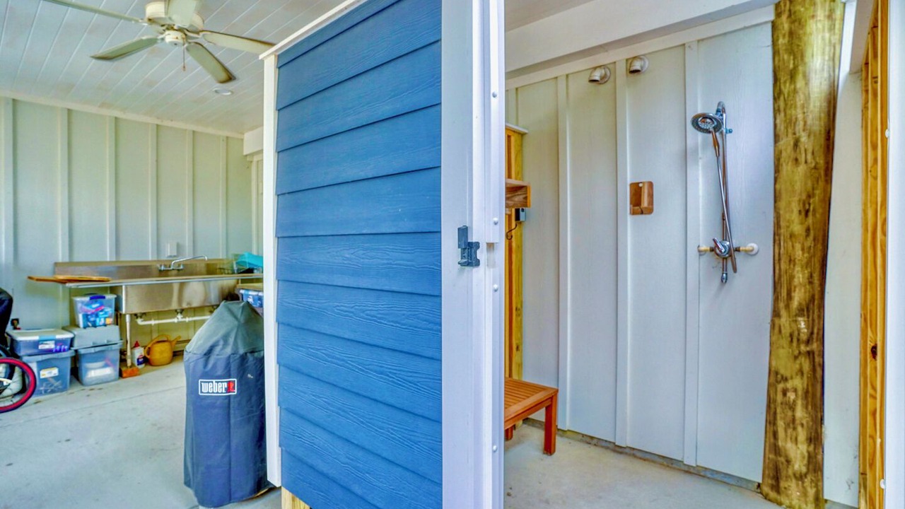 Photo of Bathroom in Broadkill Beach