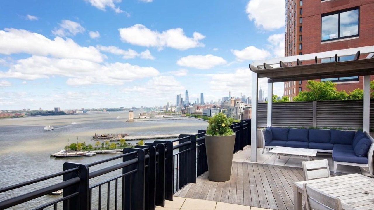 Photo of Outdoor in Battery Park City