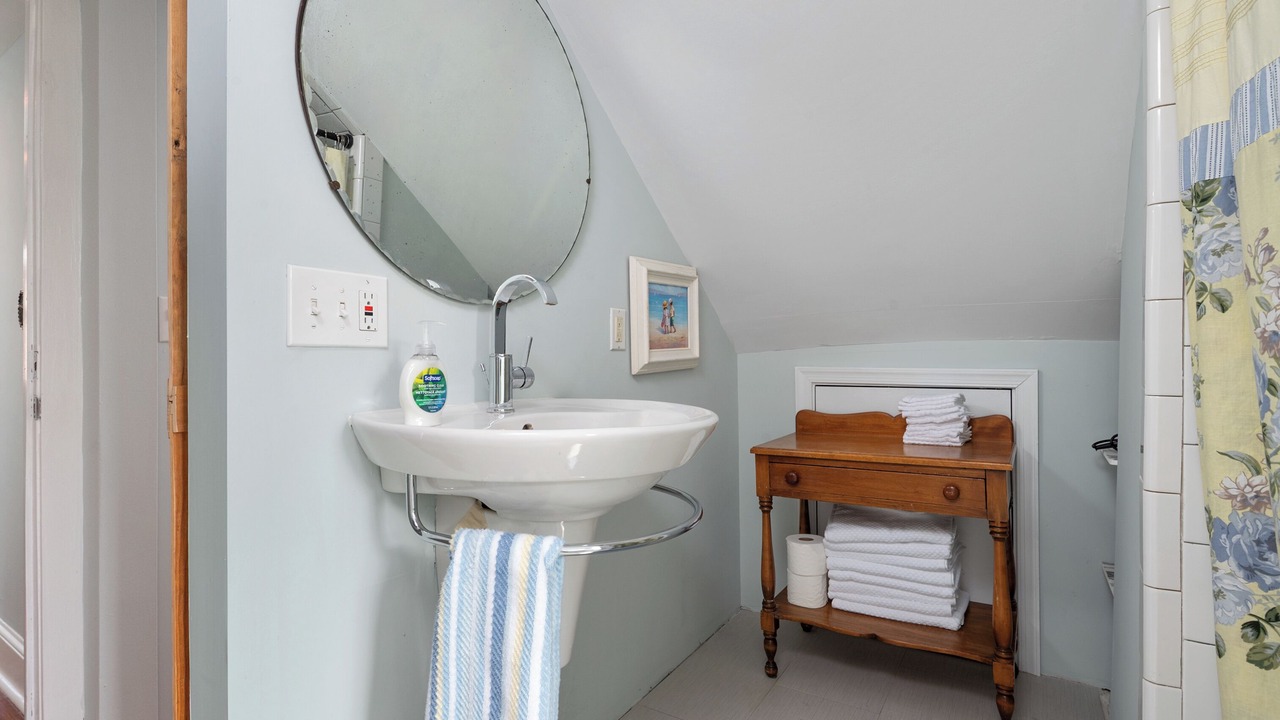 Photo of Bathroom in North Beach