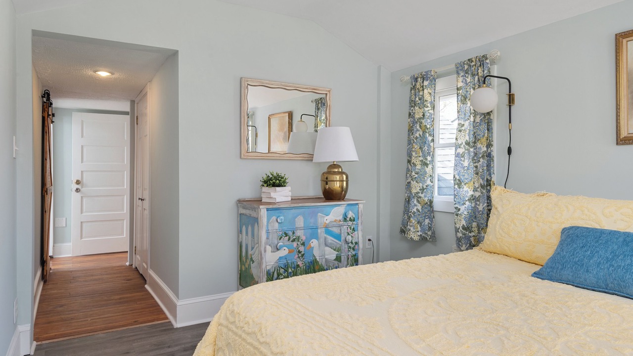 Photo of Bedroom in North Beach