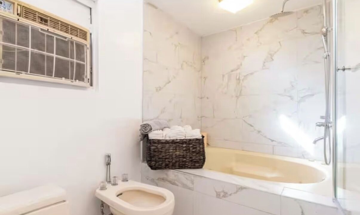 Photo of Bathroom in Weehawken