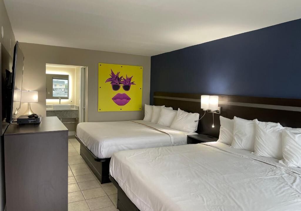Photo of Bedroom in Seaside Heights
