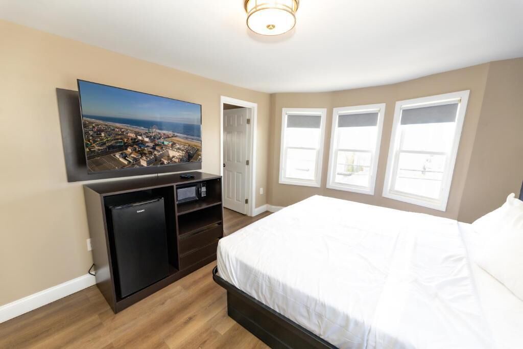 Photo of Bedroom in Seaside Heights