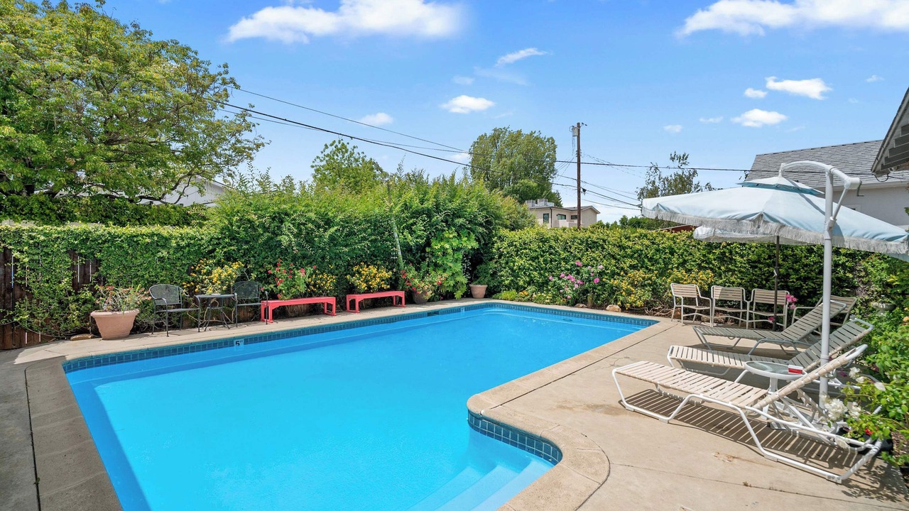 Photo of Outdoor in Sherman Oaks