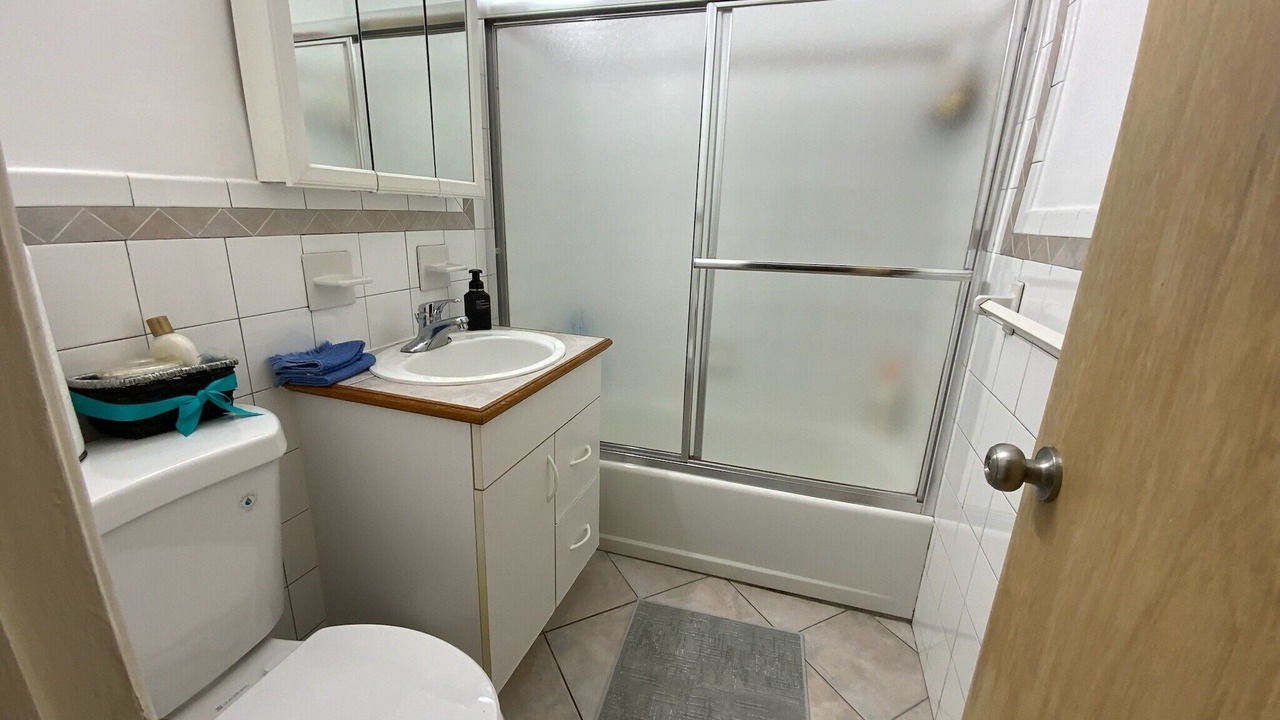 Photo of Bathroom in North Central Hollywood