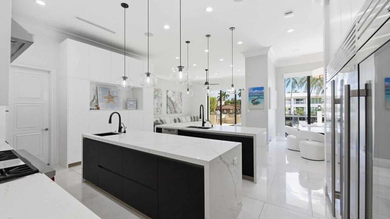 Photo of Kitchen in Las Olas Isles
