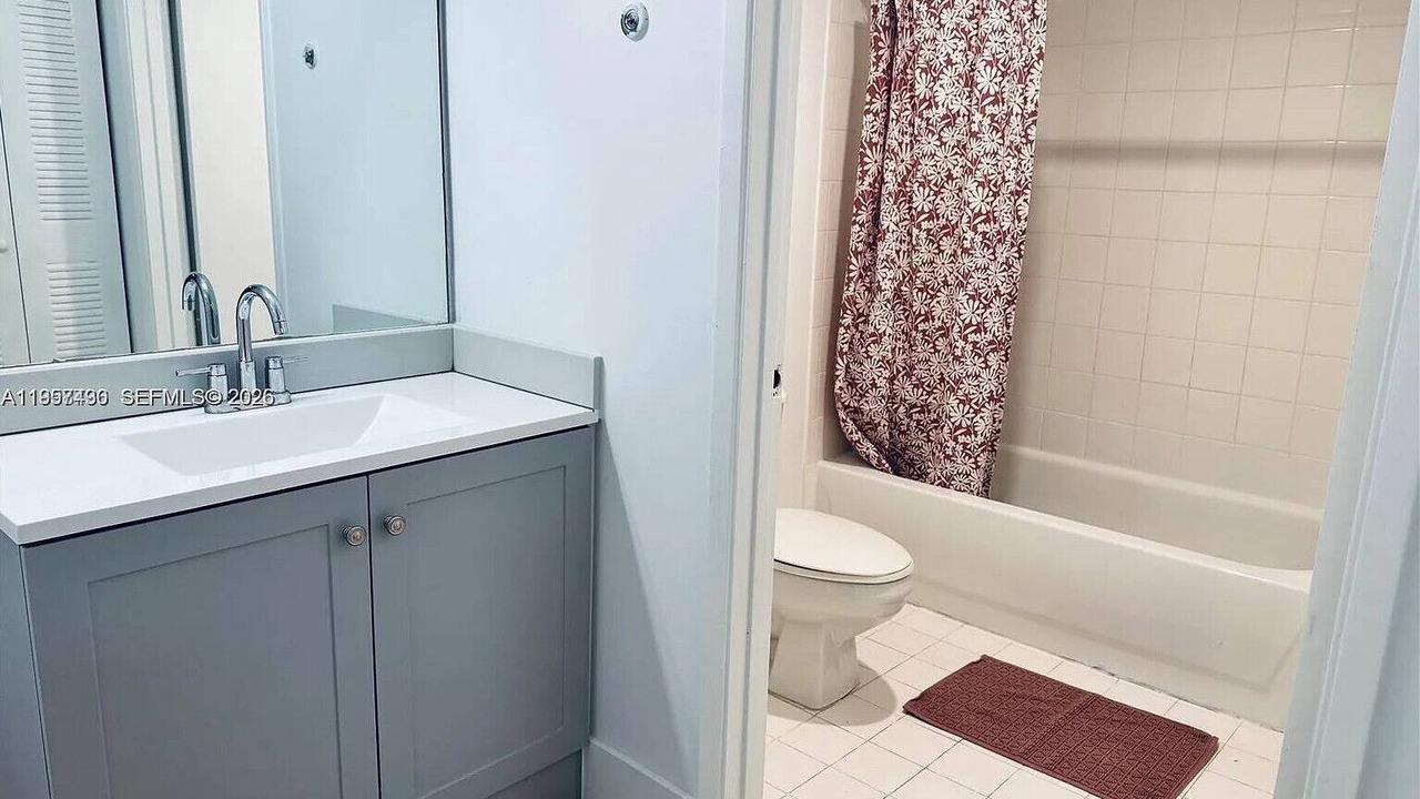 Photo of Bathroom in Aventura