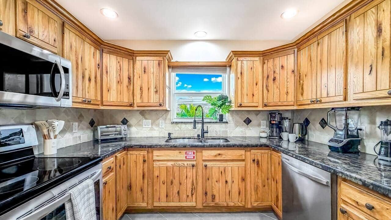 Photo of Kitchen in Garden Isles