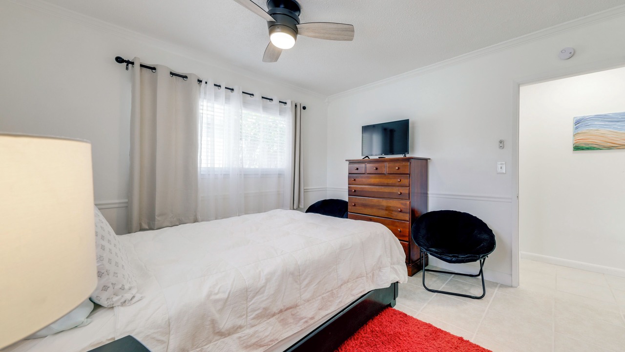 Photo of Bedroom in Cypress Point