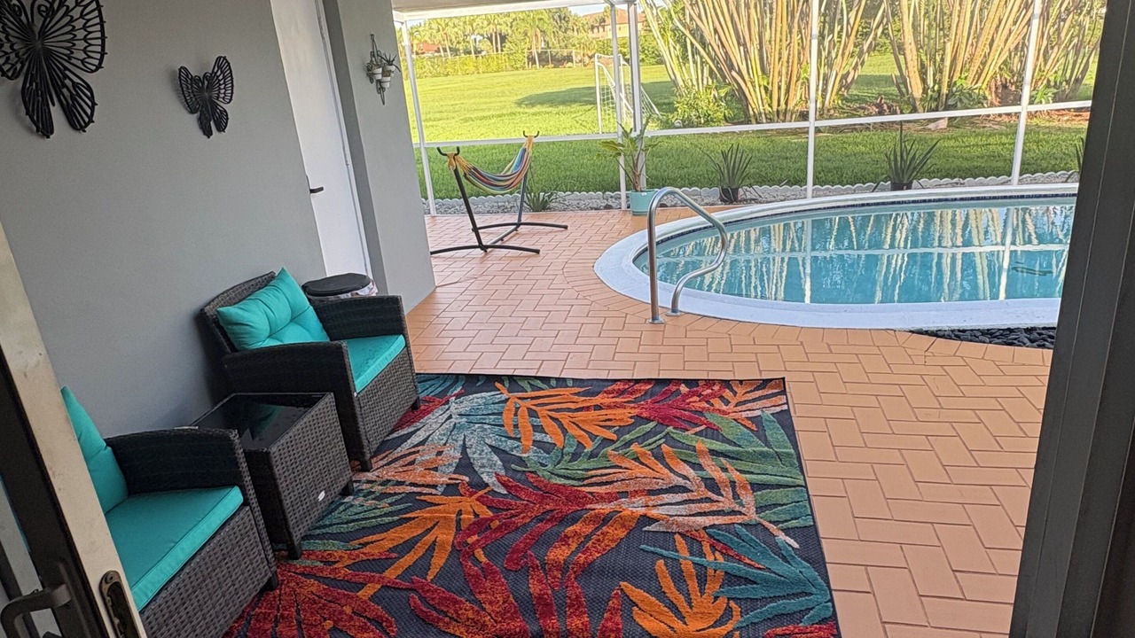 Photo of Outdoor in Pembroke Pines