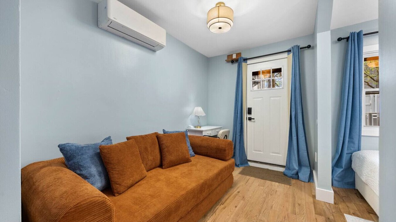 Photo of Livingroom in Bedford-Stuyvesant