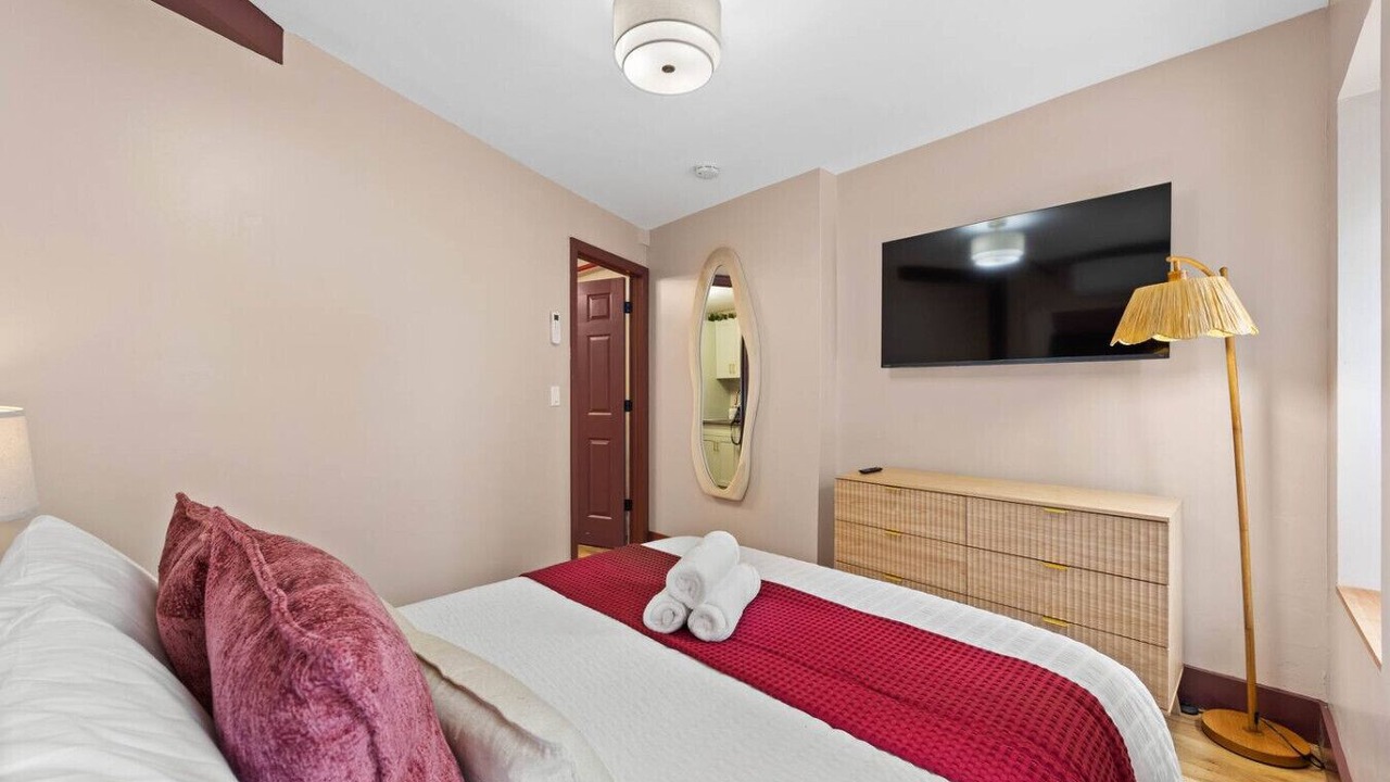 Photo of Bedroom in Bedford-Stuyvesant