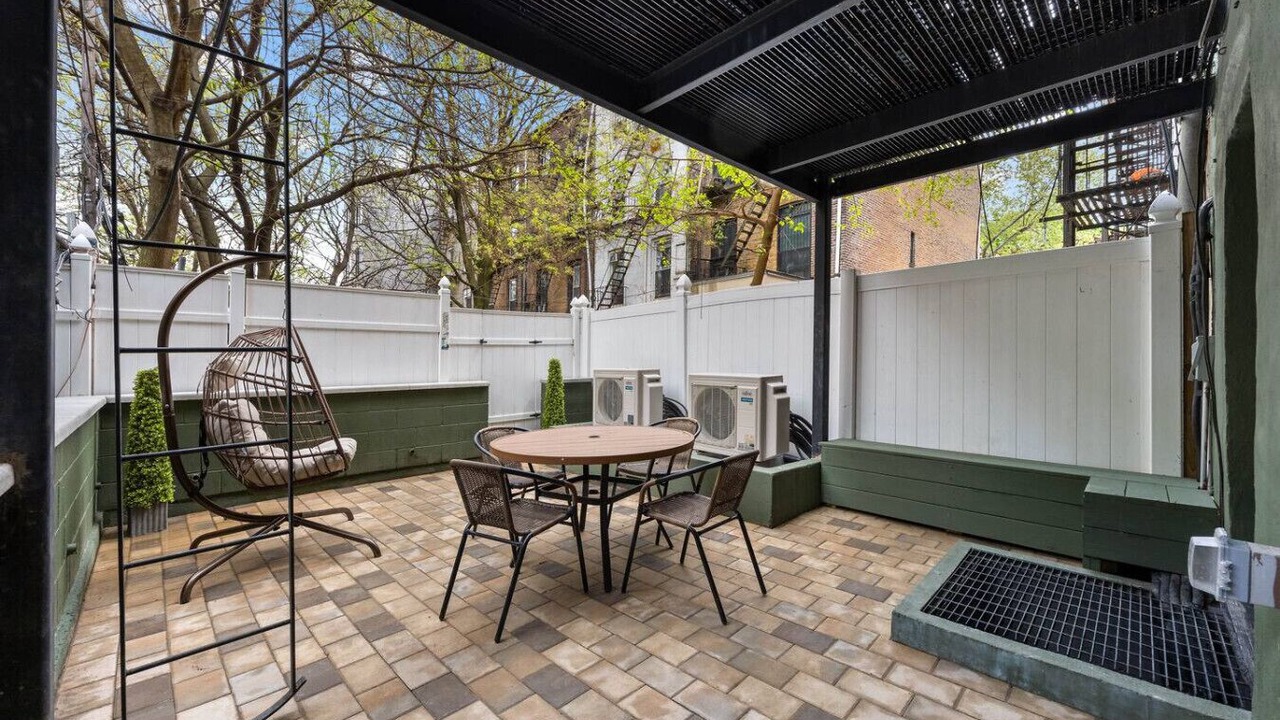 Photo of Outdoor in Bedford-Stuyvesant