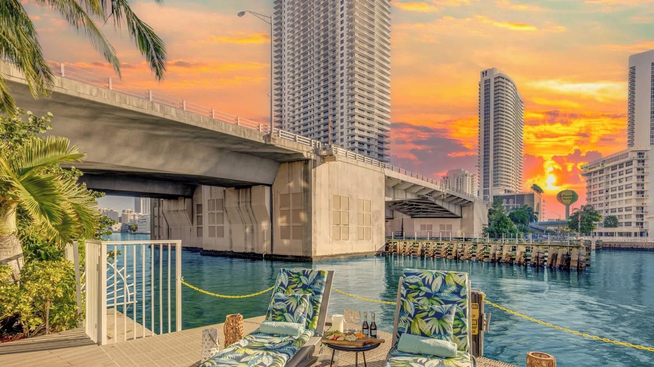 Photo of Others in Hallandale Beach