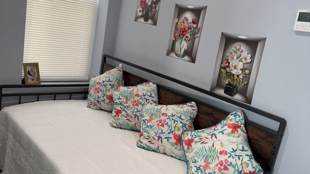 Photo of Bedroom in Forest Hill