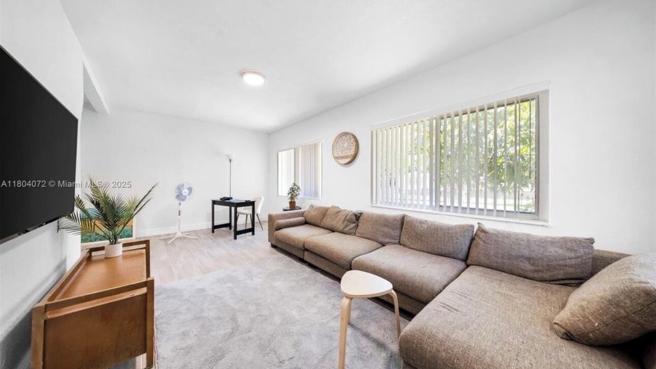 Photo of Livingroom in Liberty City