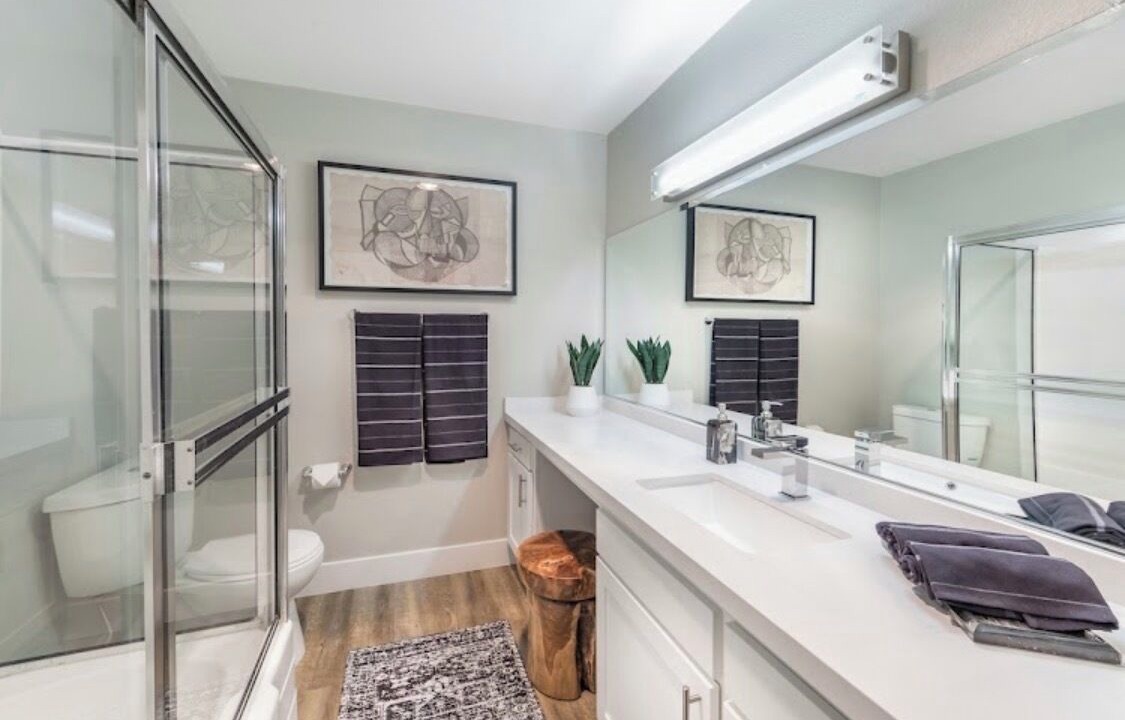 Photo of Bathroom in Sherman Oaks