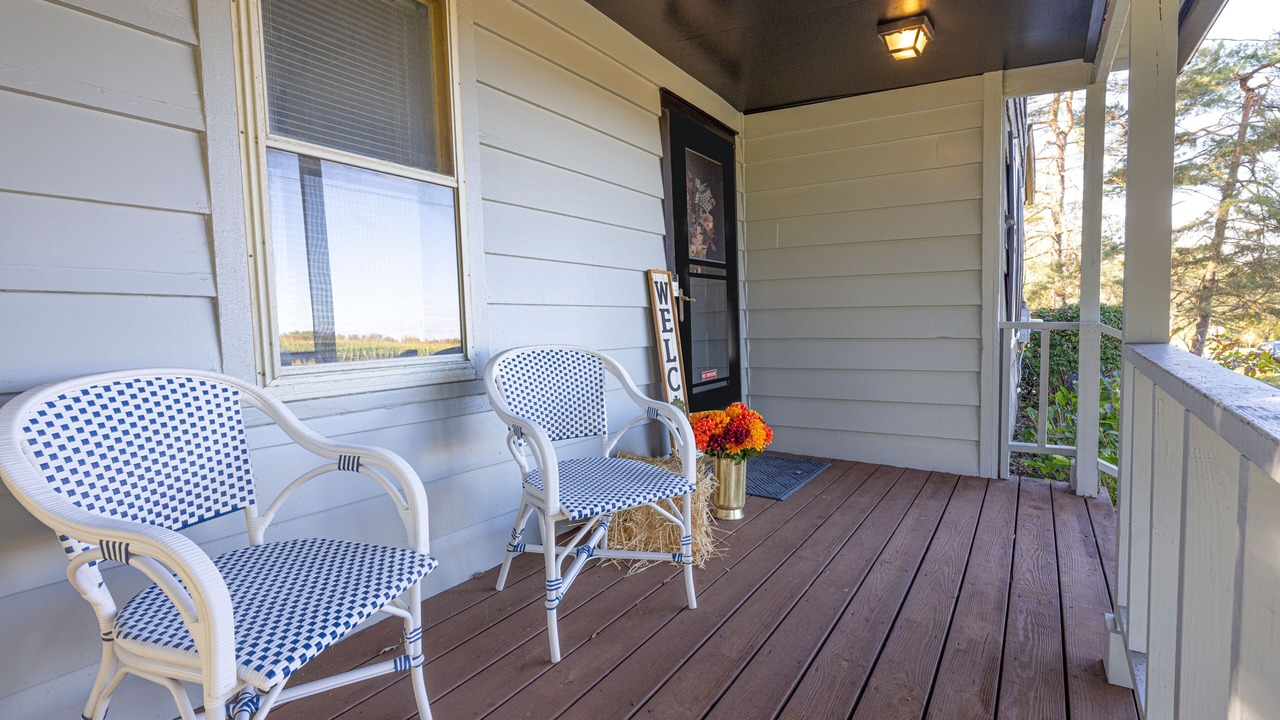 Photo of Patio Balcony in Sennett