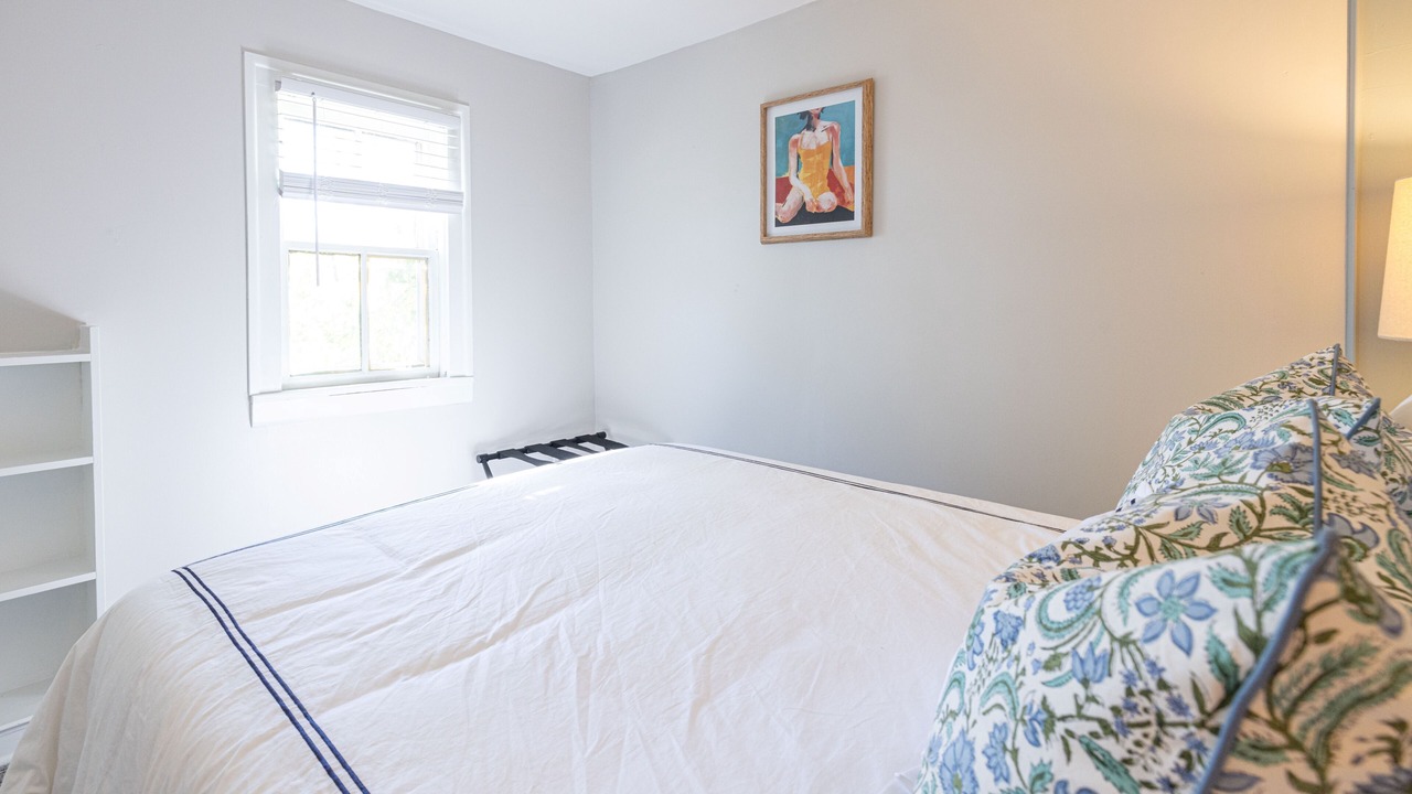 Photo of Bedroom in Sennett