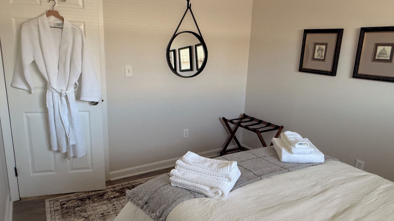 Photo of Bedroom in Painesville