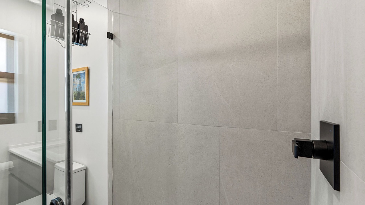 Photo of Bathroom in Imperial Point