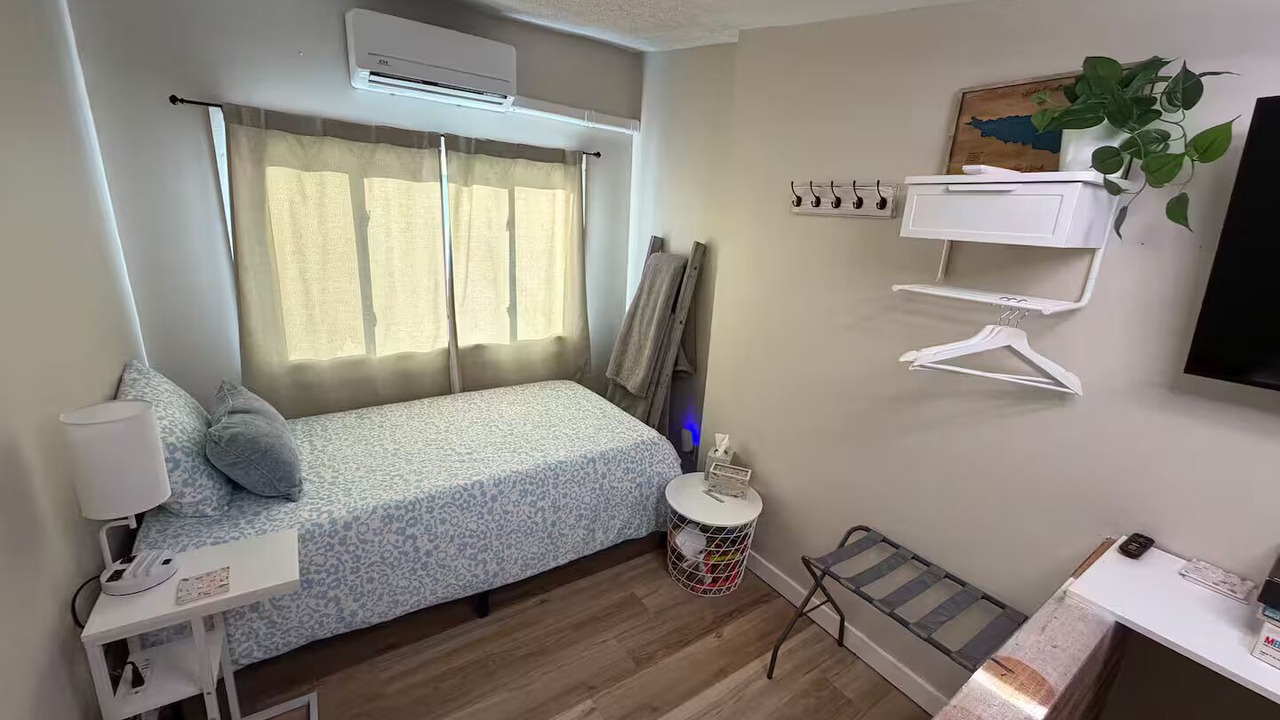 Photo of Bedroom in Verona Beach