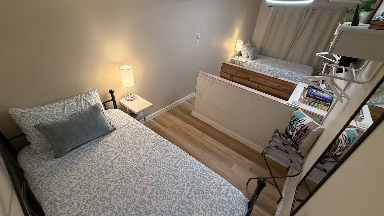 Photo of Bedroom in Verona Beach