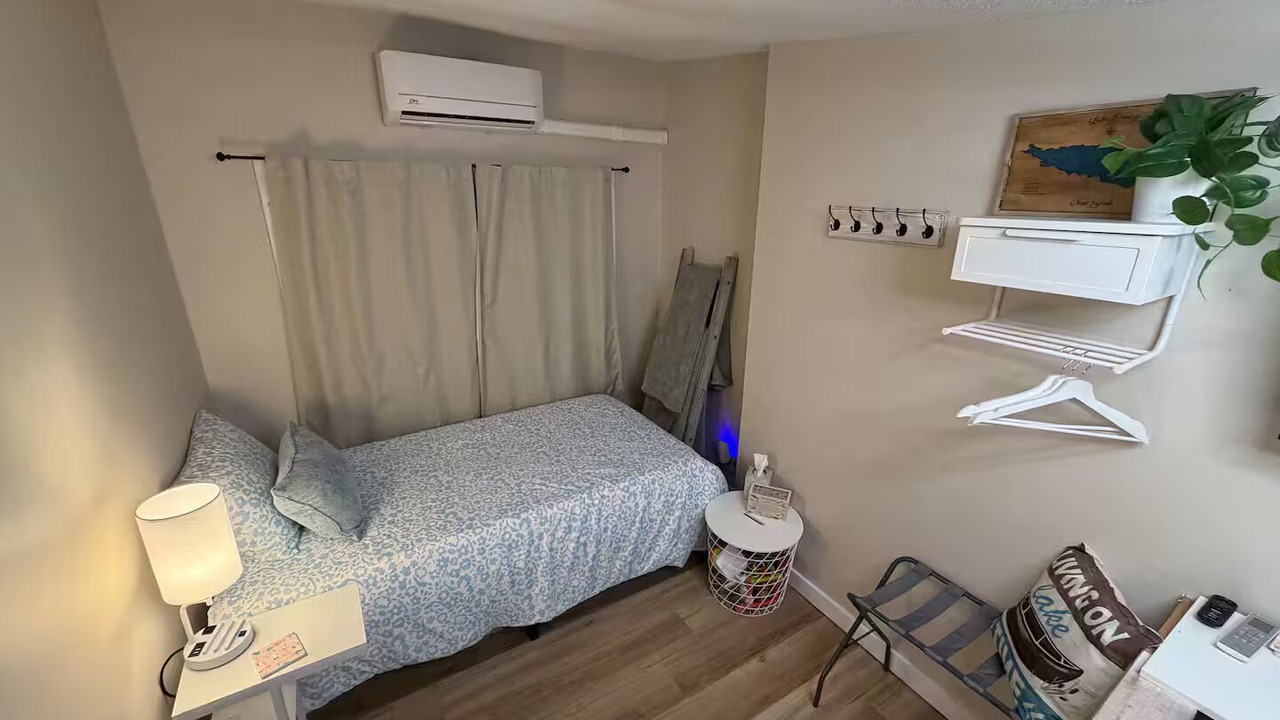 Photo of Bedroom in Verona Beach