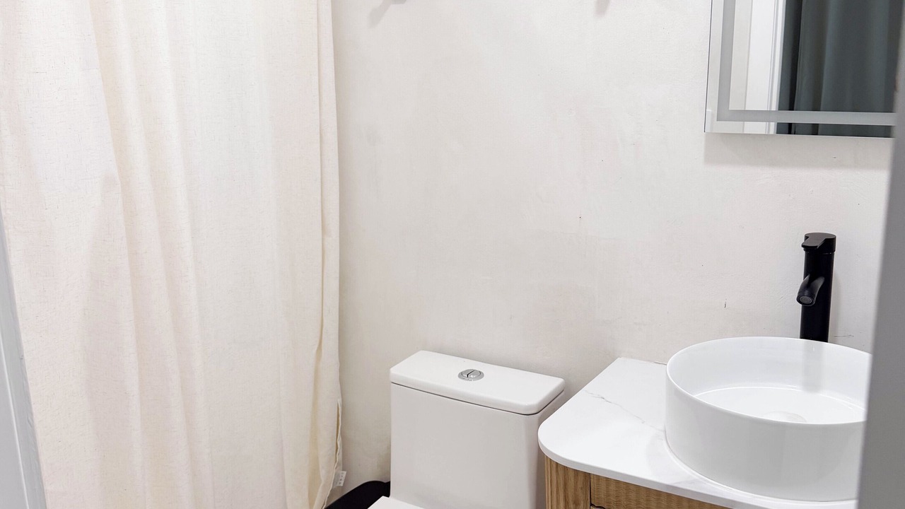 Photo of Bathroom in Driftwood