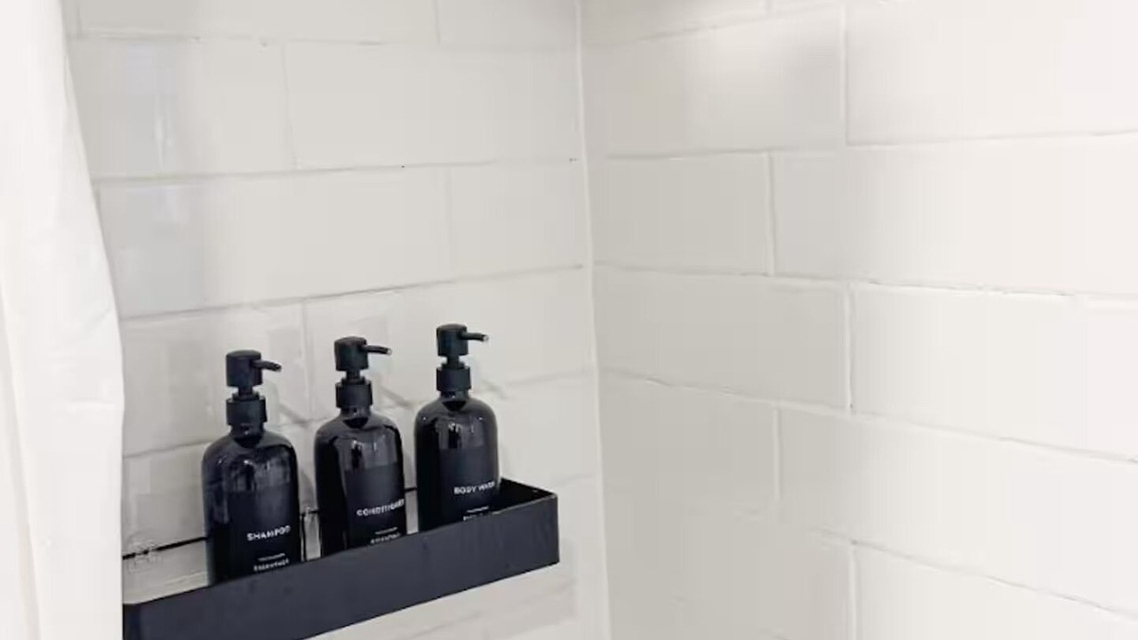 Photo of Bathroom in Little Haiti