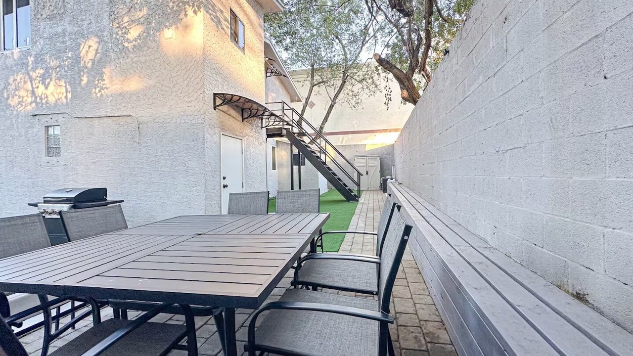 Photo of Outdoor in Little Haiti