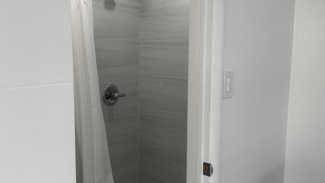 Photo of Bathroom in Tamarac