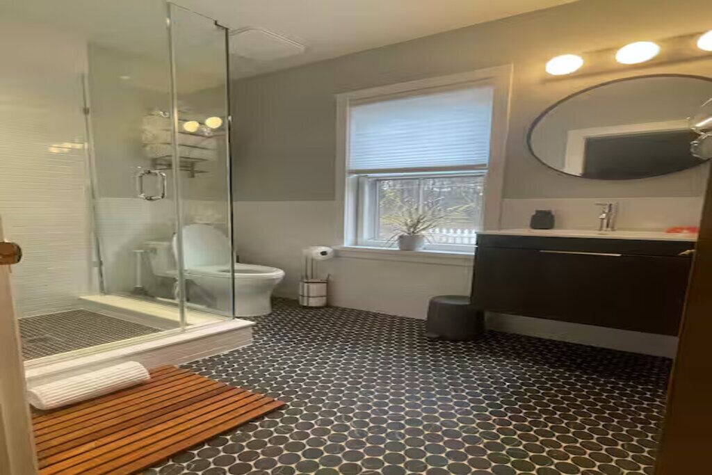 Photo of Bathroom in Shokan