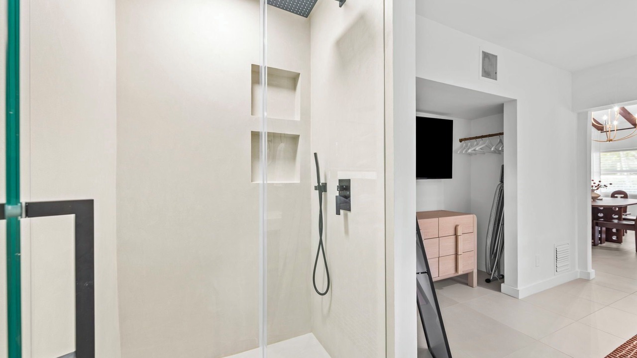 Photo of Bathroom in Downtown Fort Lauderdale