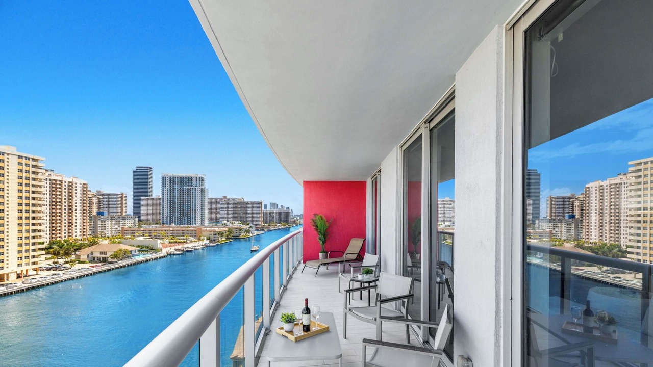 Photo of Patio Balcony in Hallandale Beach