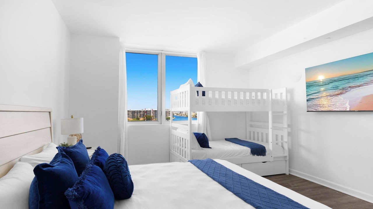 Photo of Bedroom in Hallandale Beach