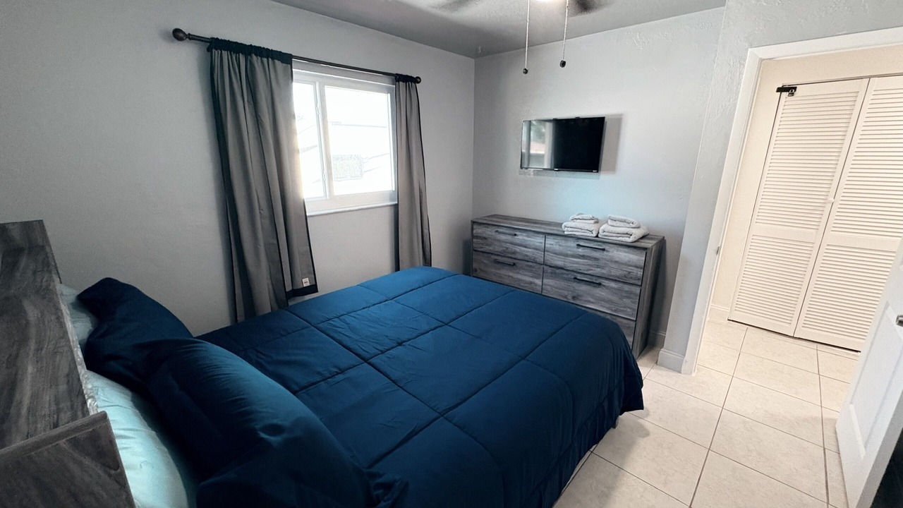 Photo of Bedroom in Hollywood