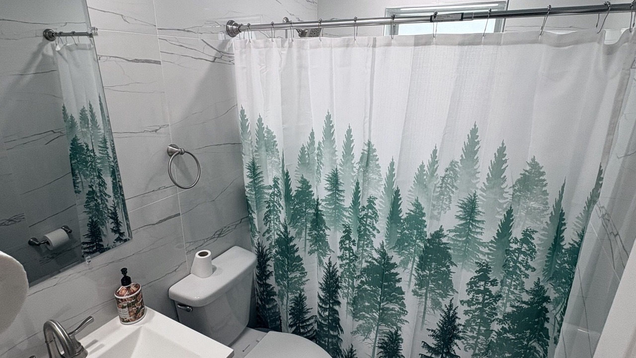 Photo of Bathroom in Hollywood