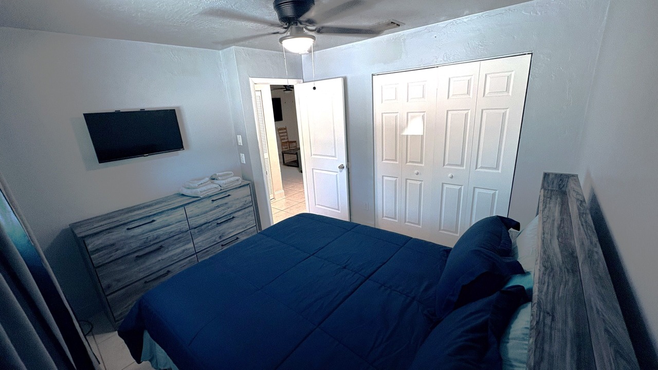 Photo of Bedroom in Hollywood